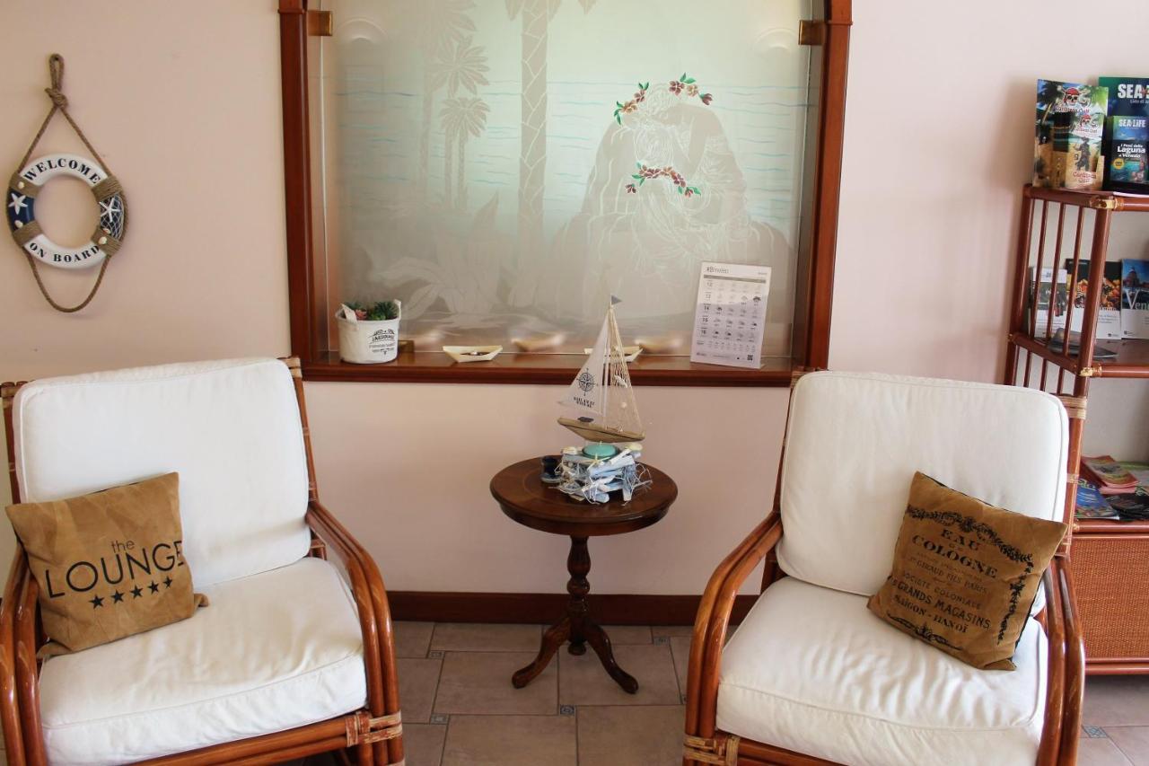 לידו די ג'סולו Hotel Palme Park & Beach Included מראה חיצוני תמונה