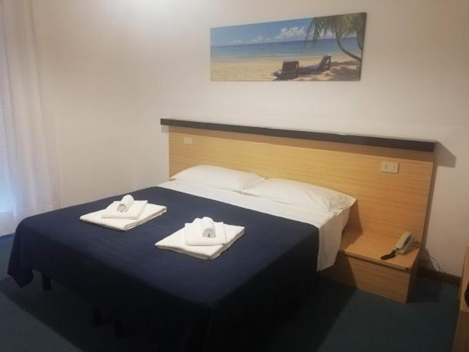 לידו די ג'סולו Hotel Palme Park & Beach Included מראה חיצוני תמונה